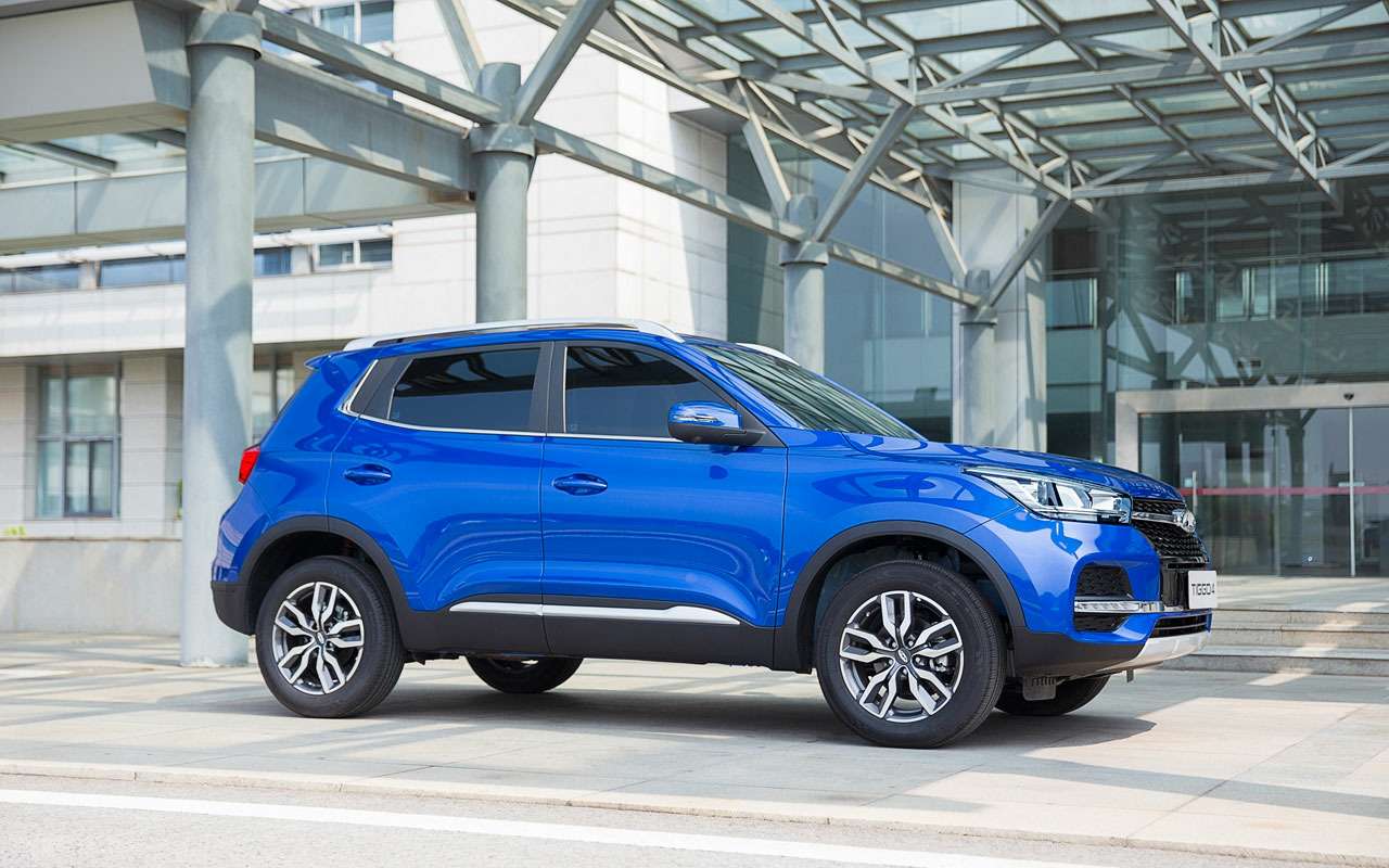 Начались продажи самой дорогой версии Chery Tiggo 4