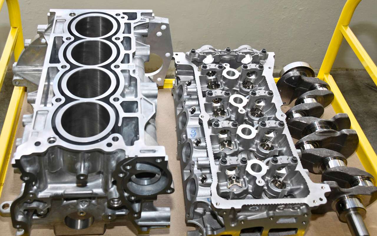 Линейка двигателей обновленной Весты останется прежней - ВАЗ-21129, ВАЗ-21179 и Renault H4M (на фото), - а вот коленвалы во всех моторах будут уже российского производства.