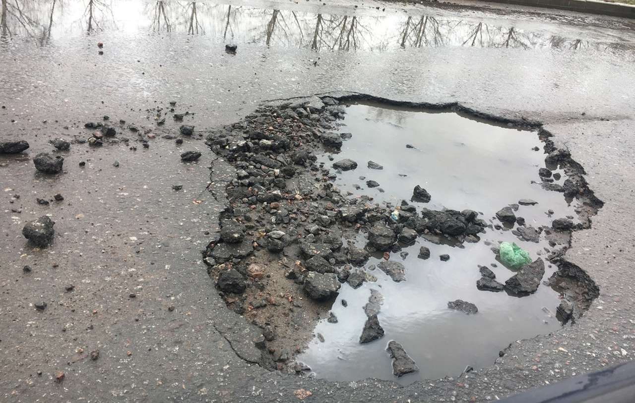 Мэрия Петрозаводска ищет спасения от засудившего ее автомобилиста в прокуратуре