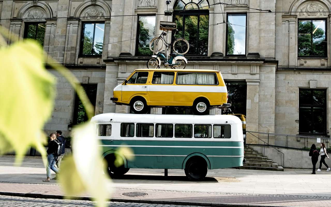 Самый быстрый, большой, дорогой и другие рекорды 2022