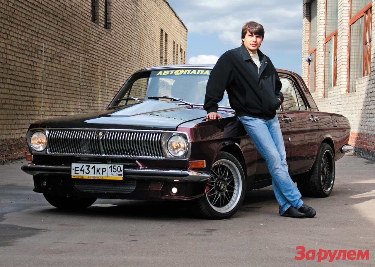  Кузов окрашен  той же эмалью, что  и спортбайки Yamaha.  Карбоновый капот –  эксклюзив