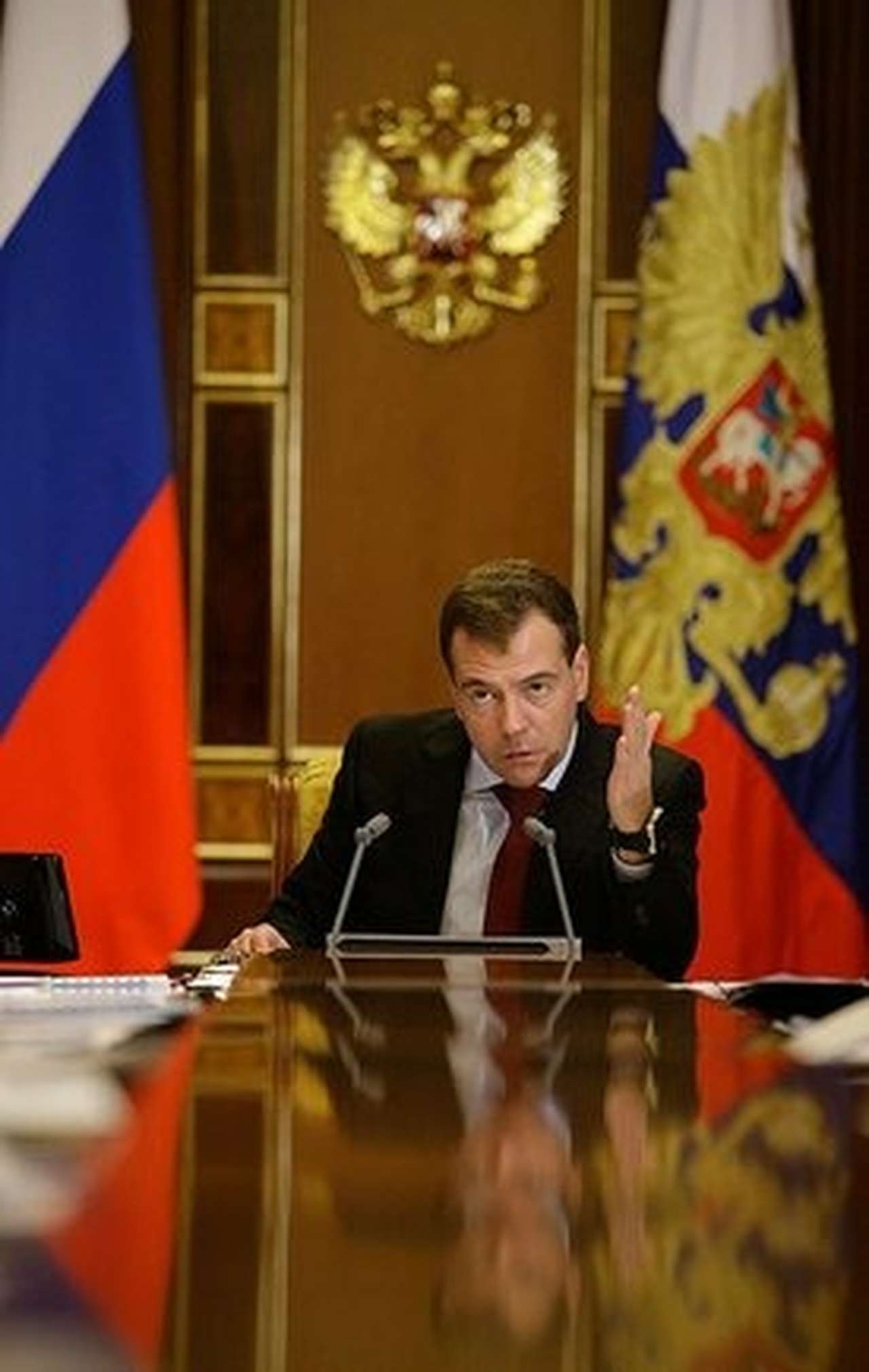 Медведев проконтролирует лично решение проблем дорожного движения в Москве