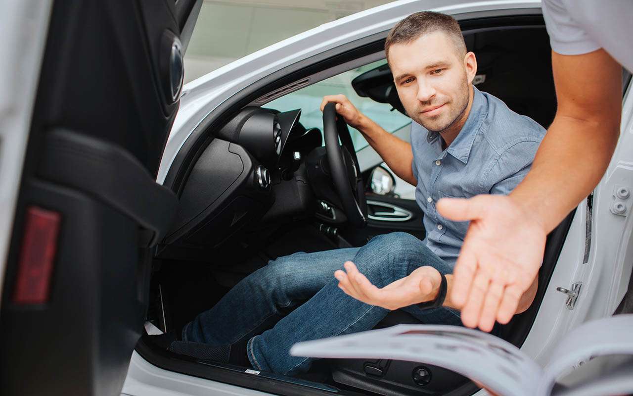 В РФ остались только две модели за миллион