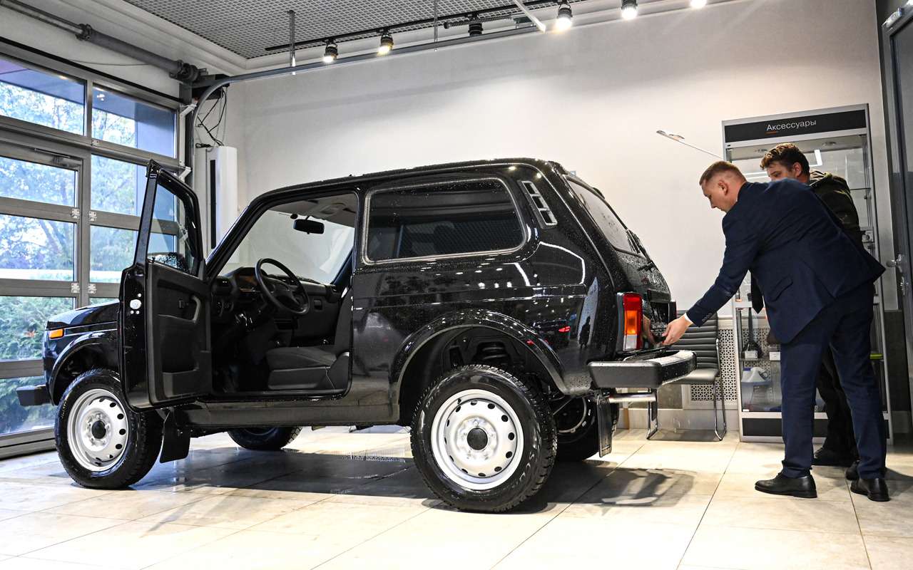 В Минпромторге рассказали, при каких условиях подешевеют российские авто