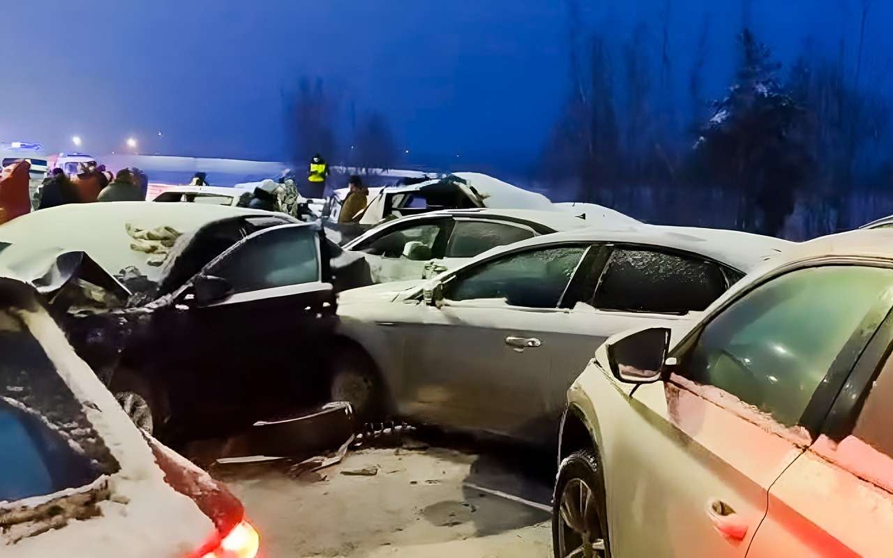 Резина не по сезону на автомобиле Chery могла стать причиной ДТП с участием 60 машин — СК