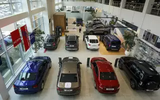 Продажи новых машин начали падать