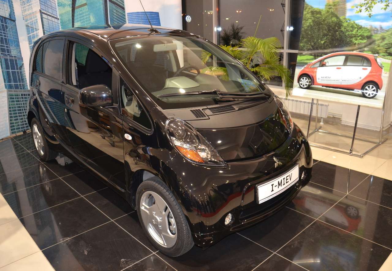 Mitsubishi реализовала в России 260 электрокаров I-MiEV