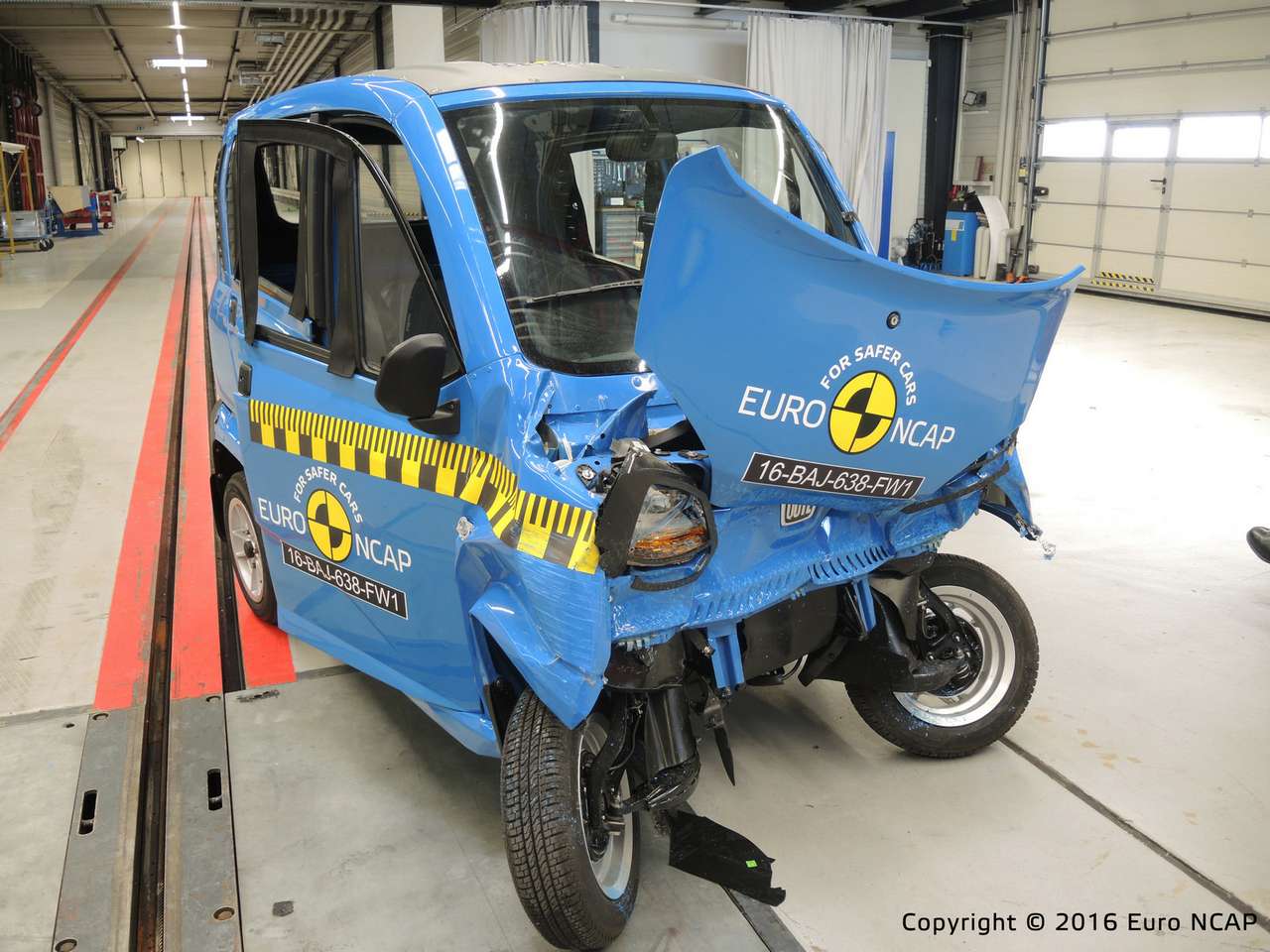 Bajaj Qute