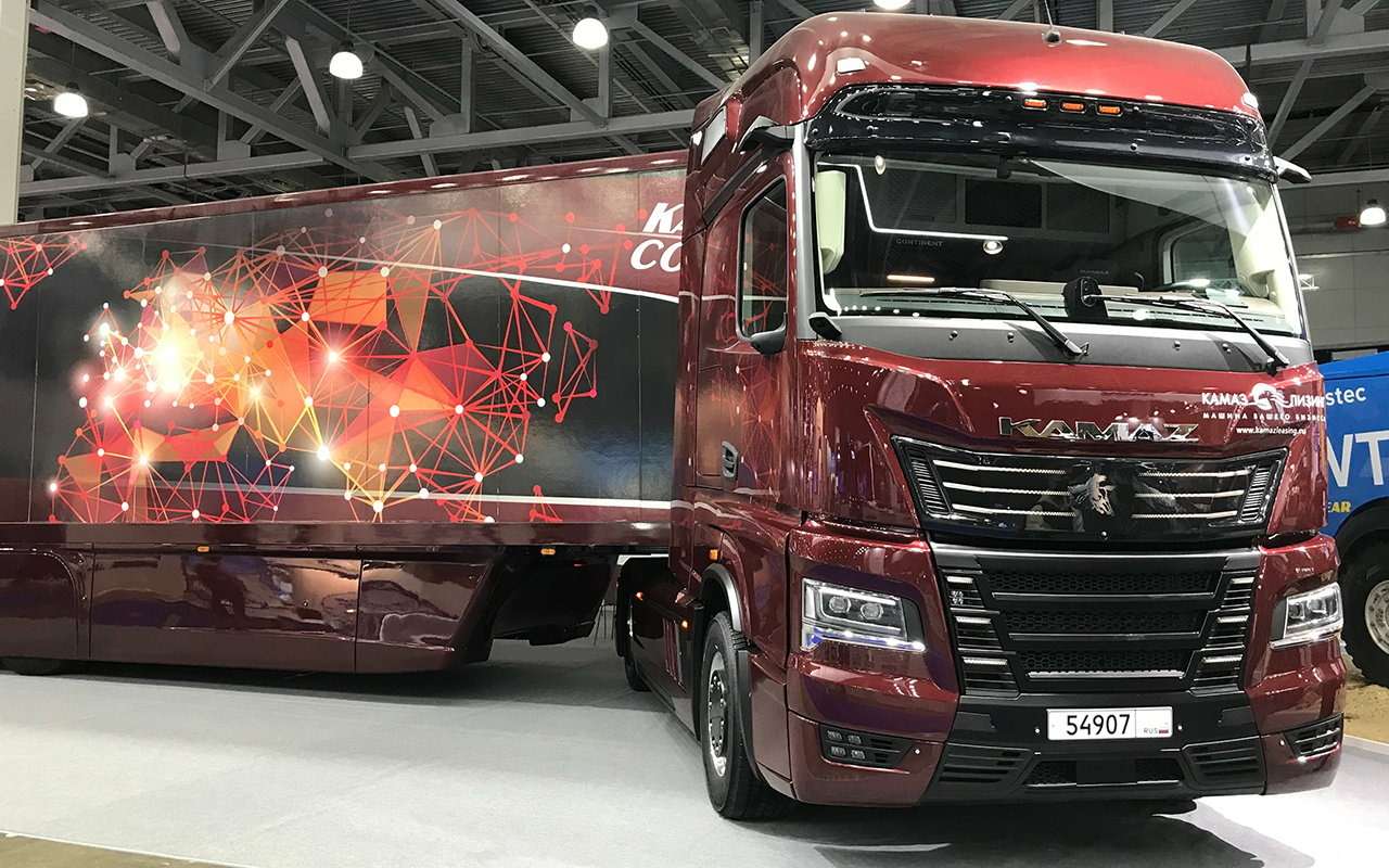 КАМАЗ-54907 Континент на выставке COMTRANS-2021