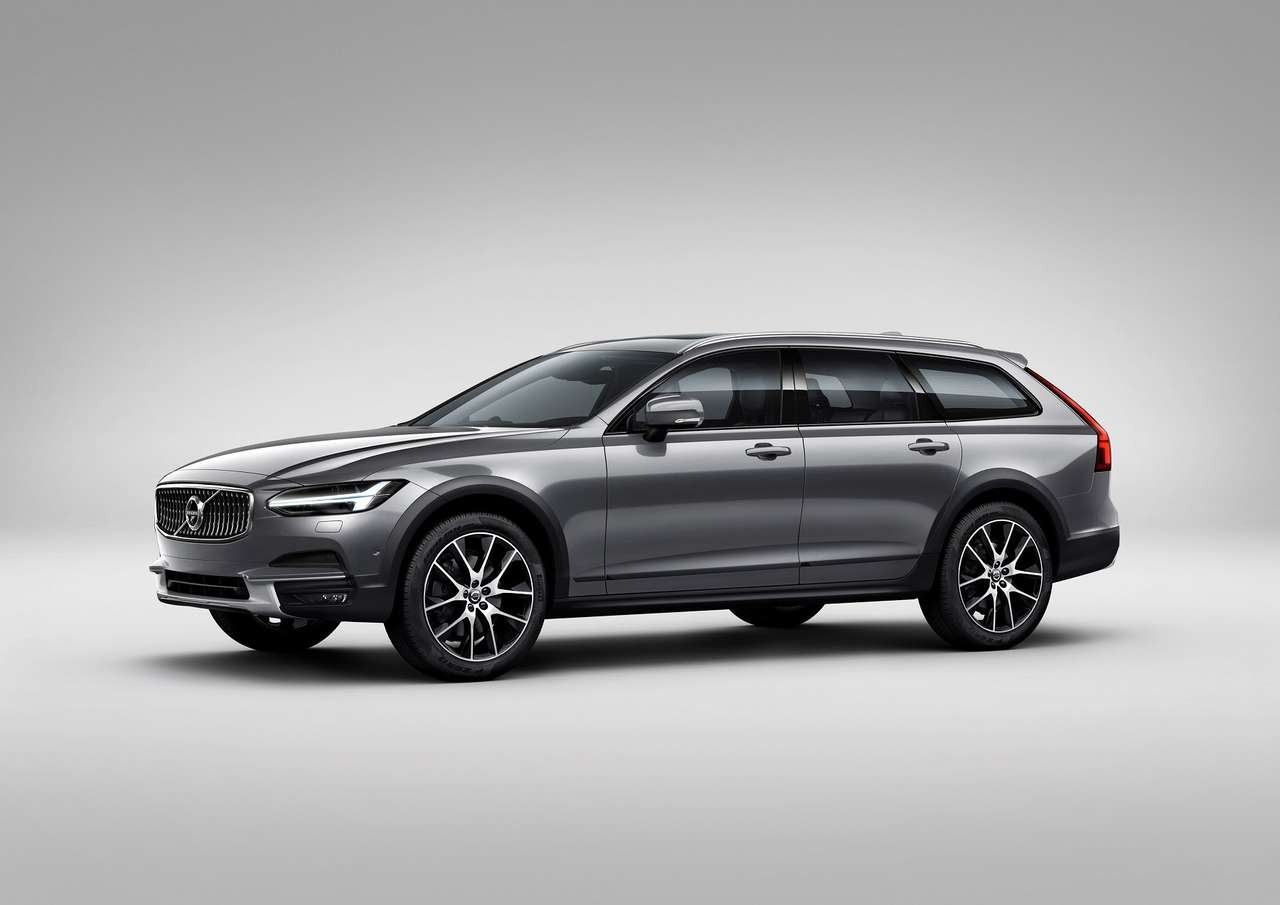 Нескучный «сарай»: Polestar прикоснулась к Volvo V90 Cross Country