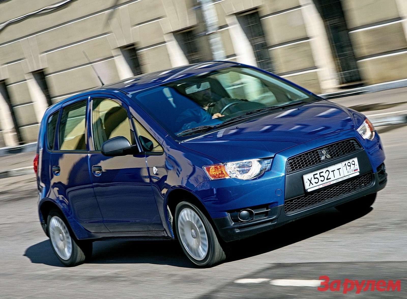 Тест-драйвы Mitsubishi Colt (Мицубиси Кольт) от «За рулем»