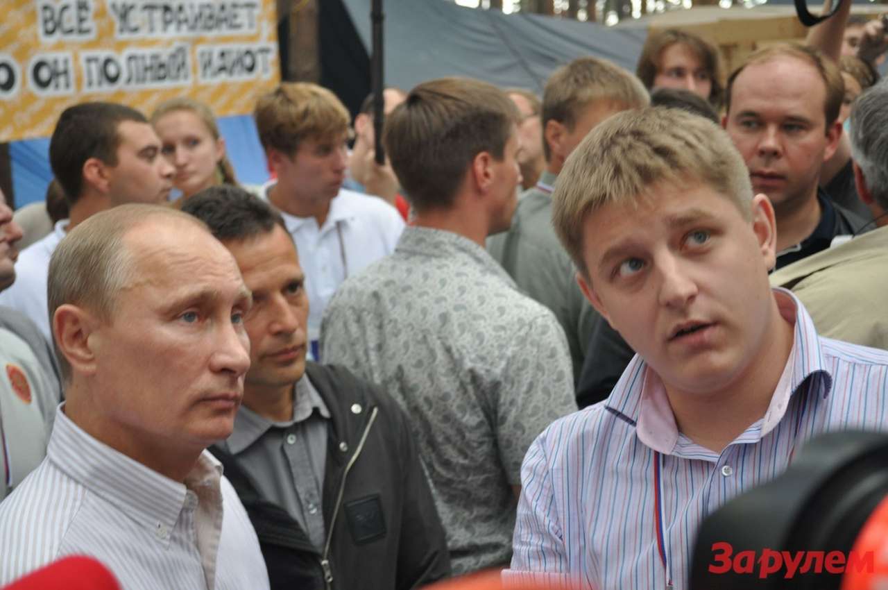 Путин одобрил поворот на красный