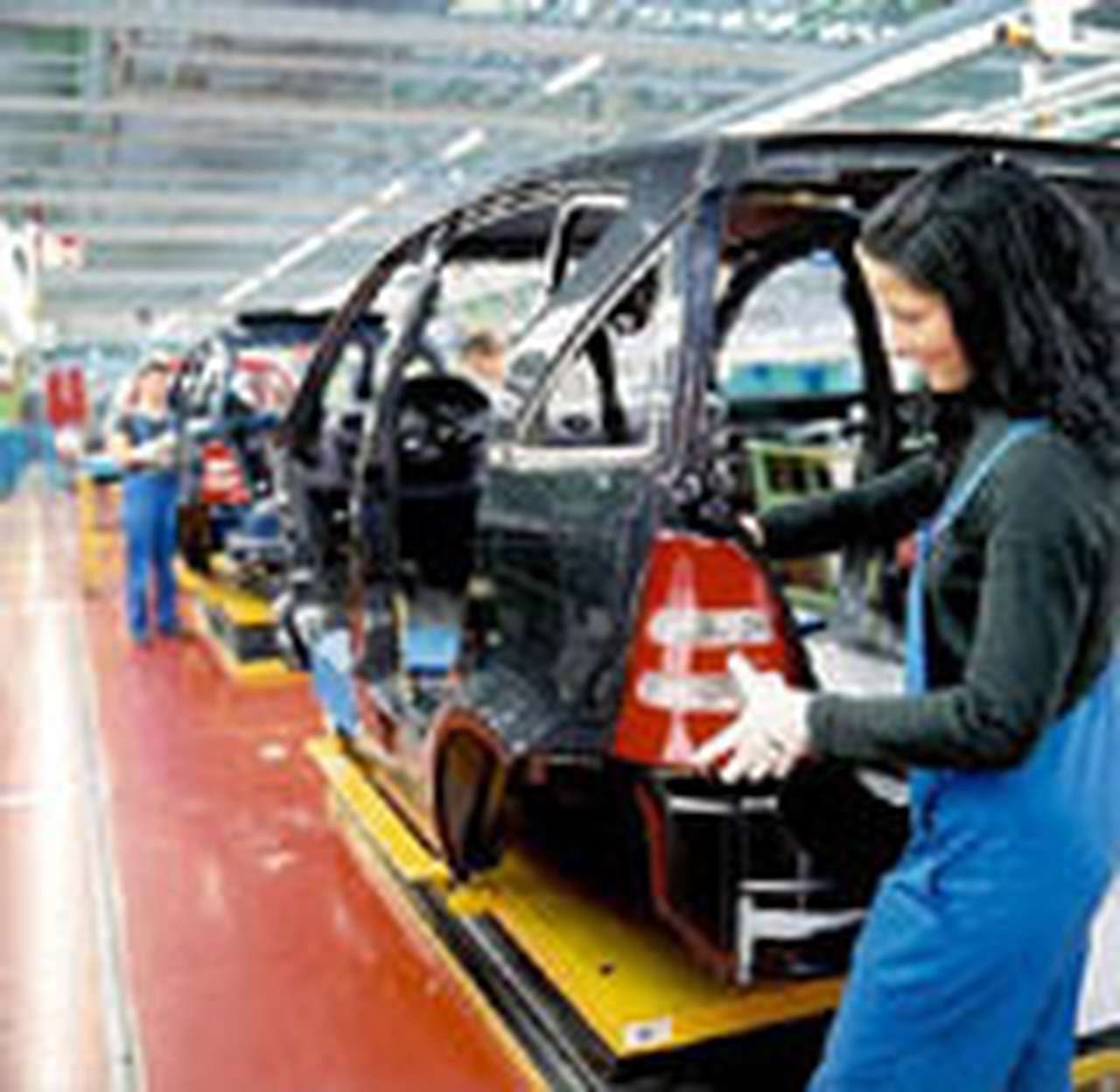 Mercedes-Benz уволит 10 000 человек