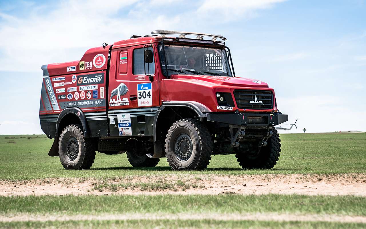 Капотный МАЗ под управлением Сергея Вязовича