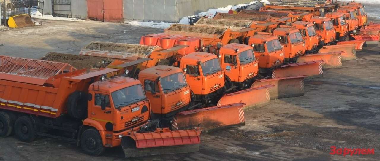 Страна следила за гигантской пробкой под Тверью в начале декабря, все знали, чьи «головы полетели» после анализа причин затора… И снова снегопады, январские. Почему сейчас в таких же условиях коллапс не возник и кто в этом «виноват»?