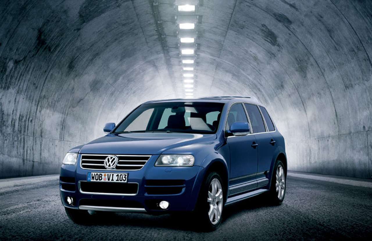 В России начались продажи Touareg W12 Sport