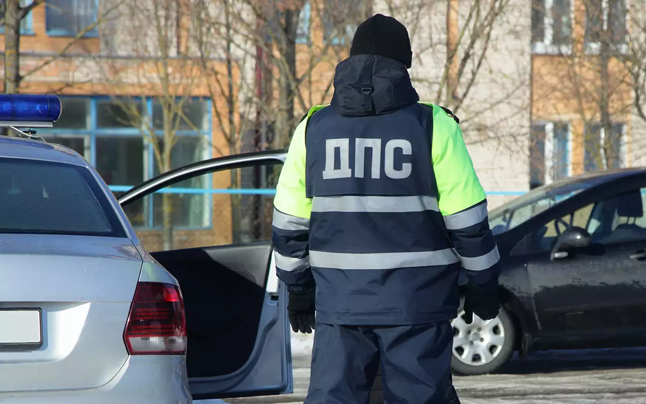 Во дворе не дома: ГИБДД взяла под контроль придомовые территории