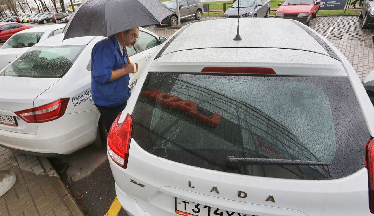 395 600 руб. в год тратит автовладелец на машину (исследование)