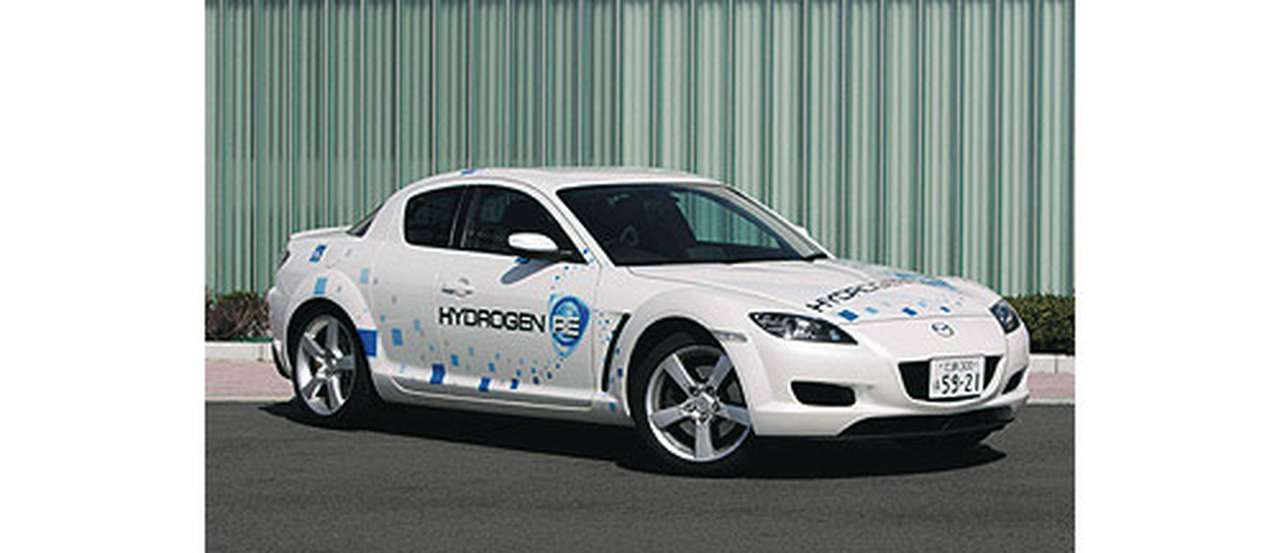 Гибридная Mazda RX-8 выходит на дорогу