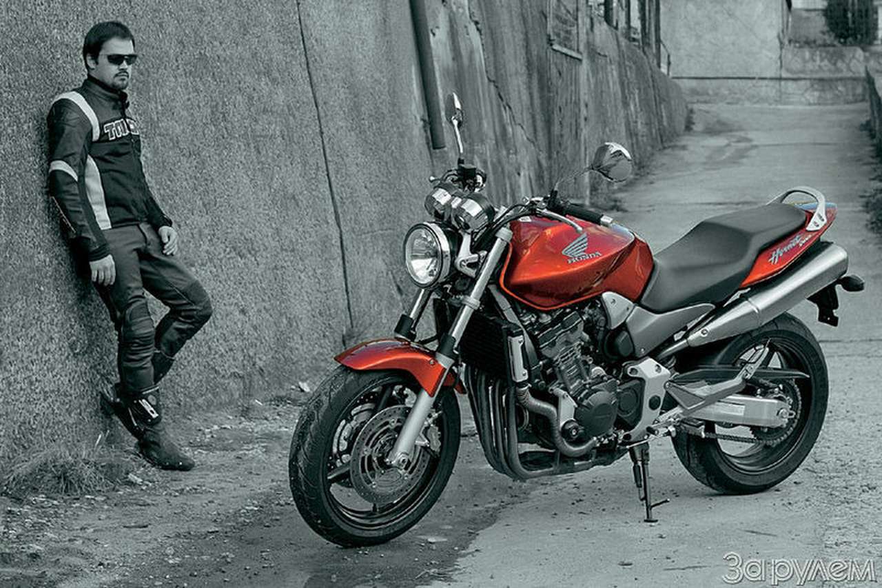 HONDA CB900F Hornet, родстер