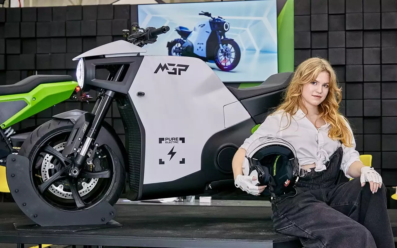 Электромотоцикл «Арктур»