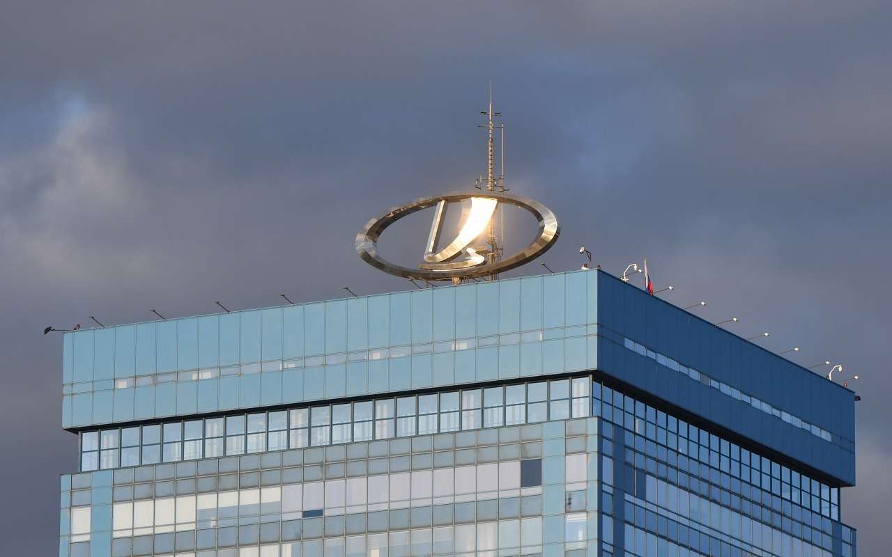 «Дочка» АВТОВАЗа хочет запатентовать похожий на Hyundai логотип