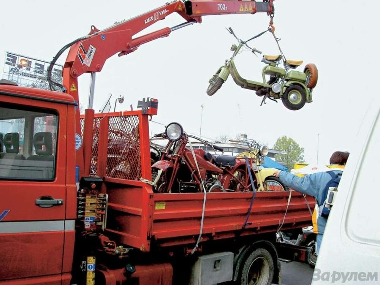 Грузите мотоциклы бочками!