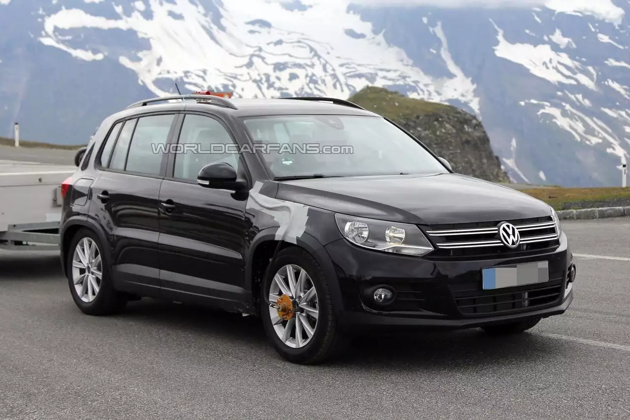 Новый VW Tiguan замечен в Альпах