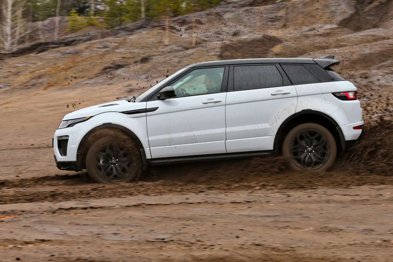 Минпромторг расширил список автомобилей повышенного налогообложения