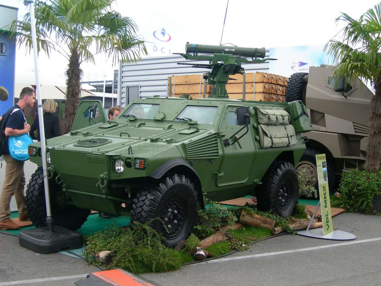 Российские войска получат французские броневики