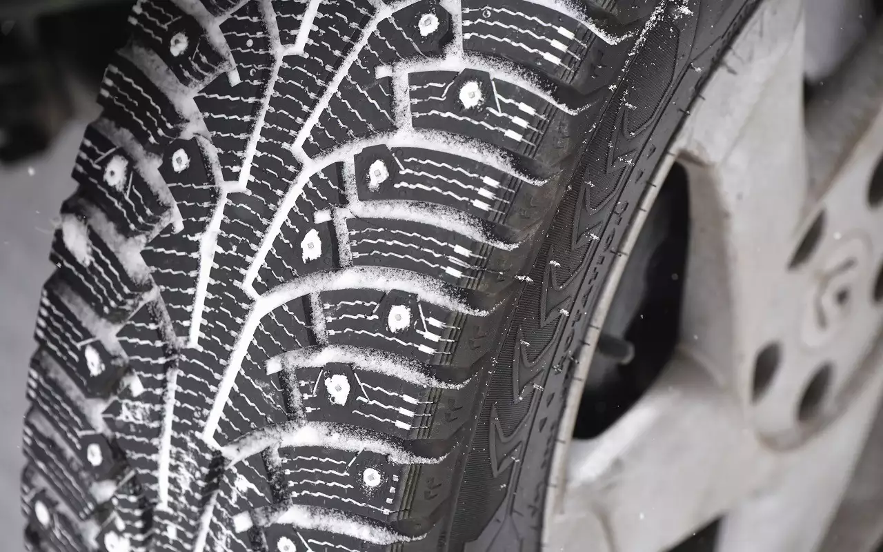 Шипованные шины