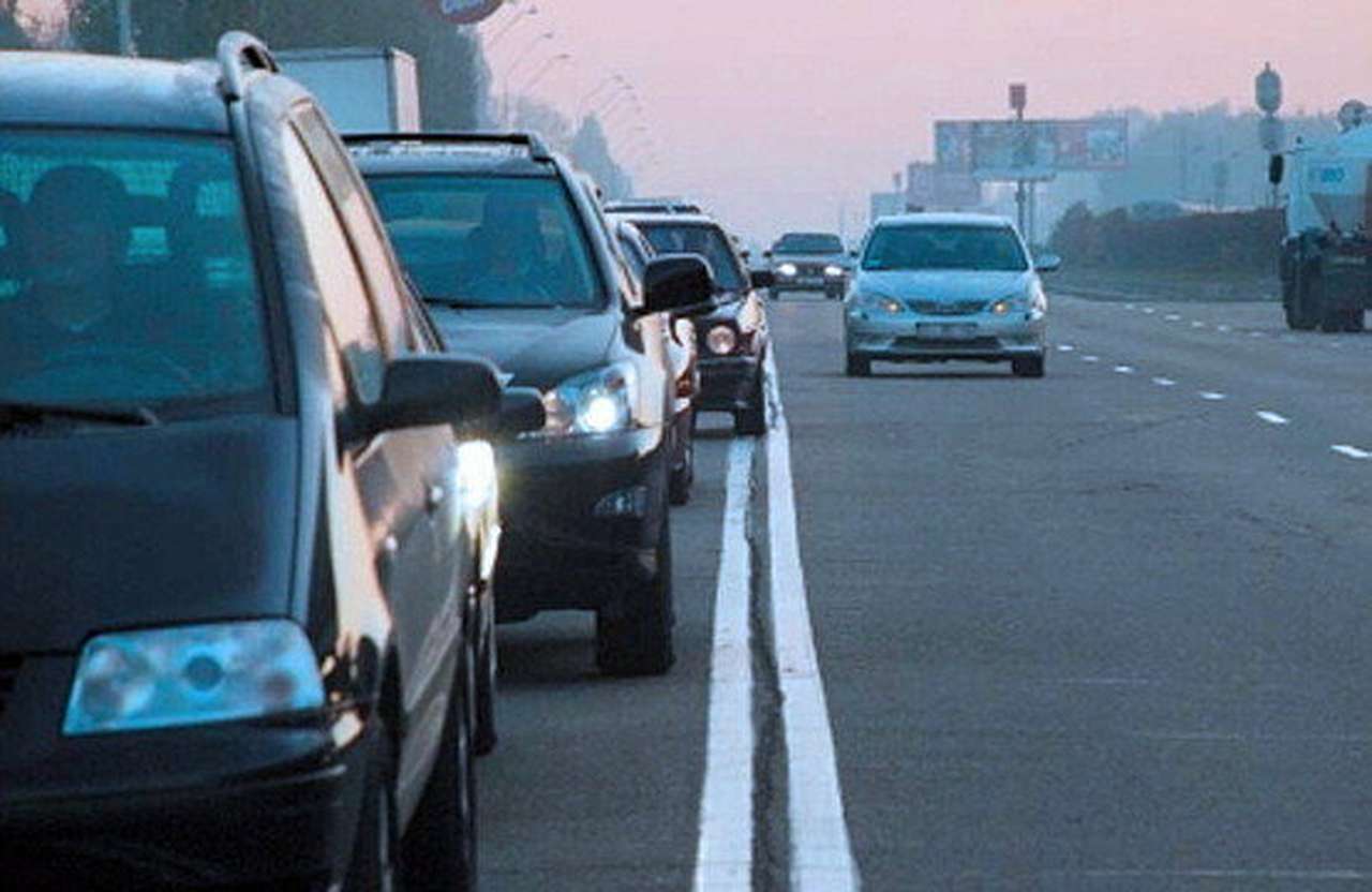 ЛДПР: Выезд на встречку не стоит года без прав