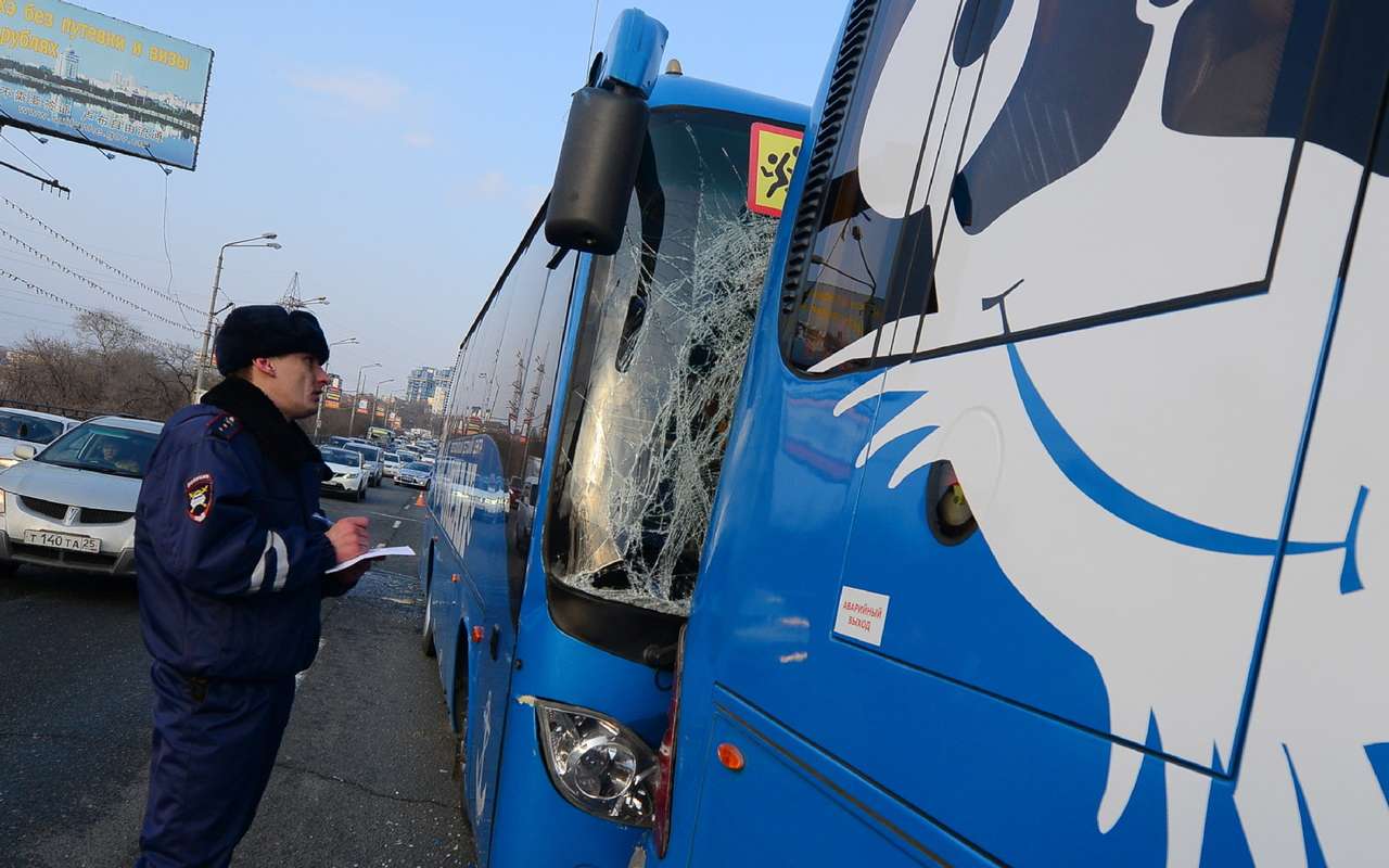 Сотрудникам ДПС разрешили останавливать автобусы по-новому