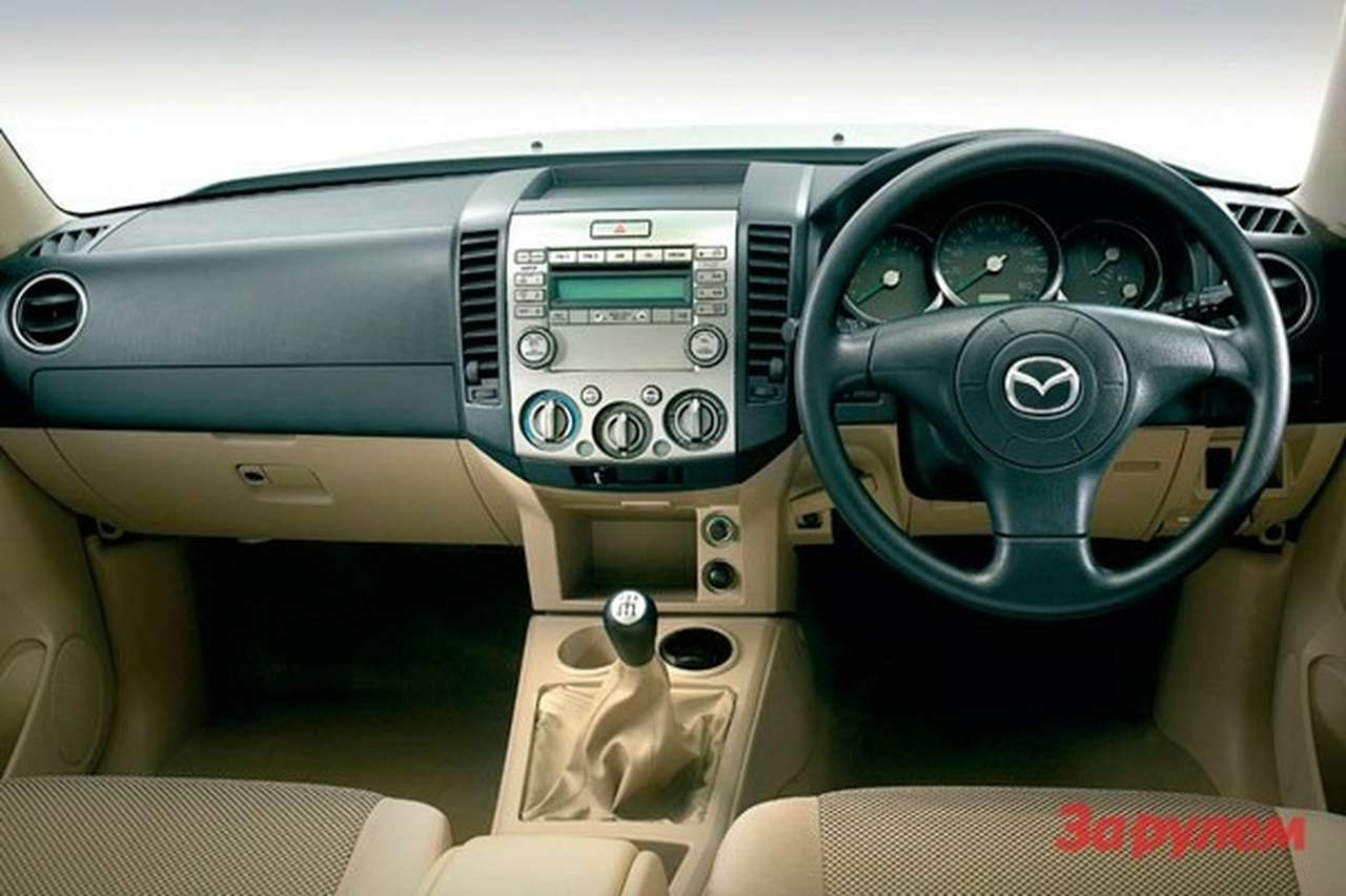 Правый руль с июня 2012 года может оказаться вне закона