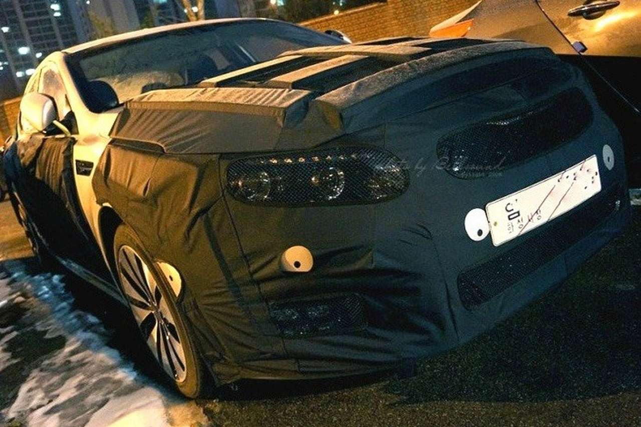 Седан Kia Optima готовят к обновлению