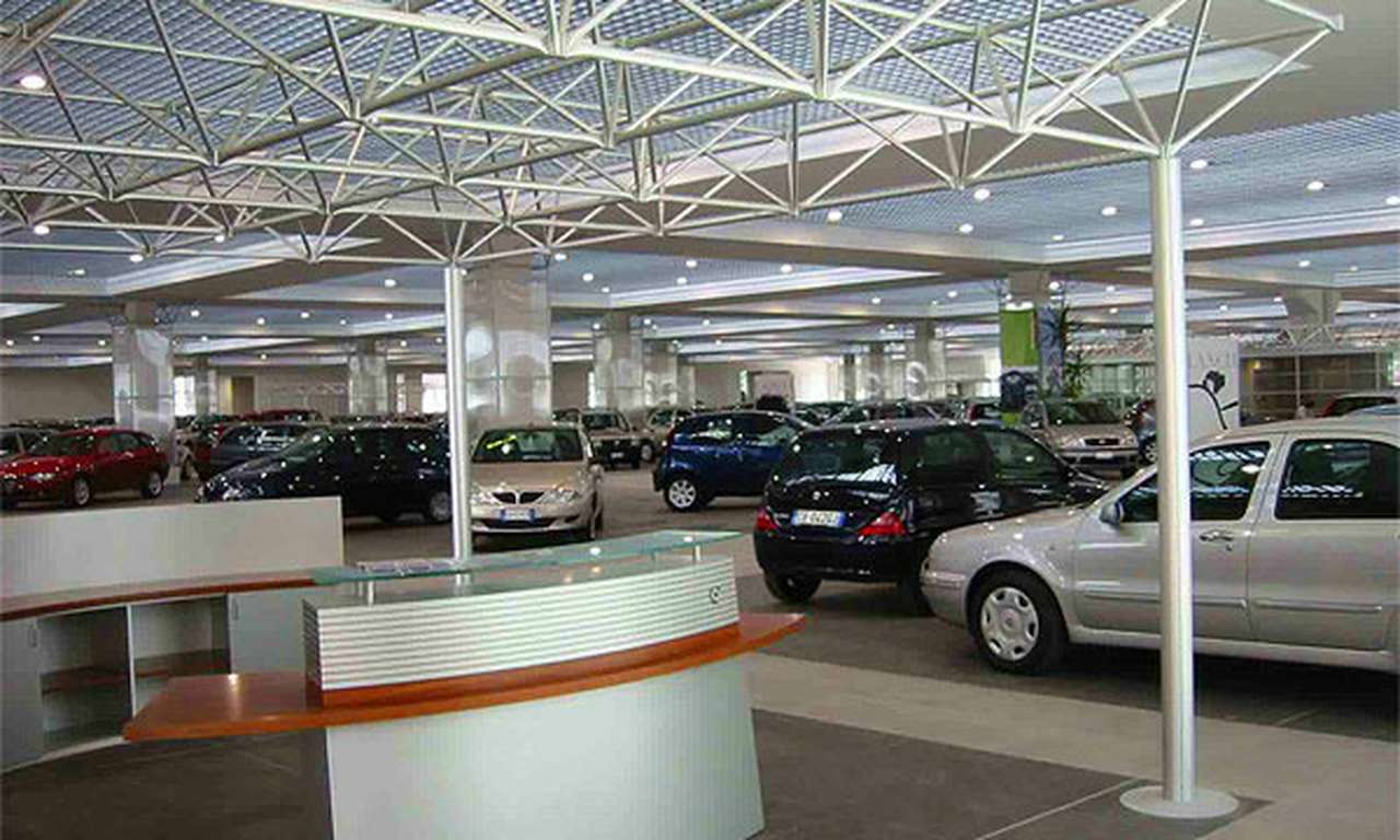  Российские дилеры пожаловались в ФАС на автопроизводителей