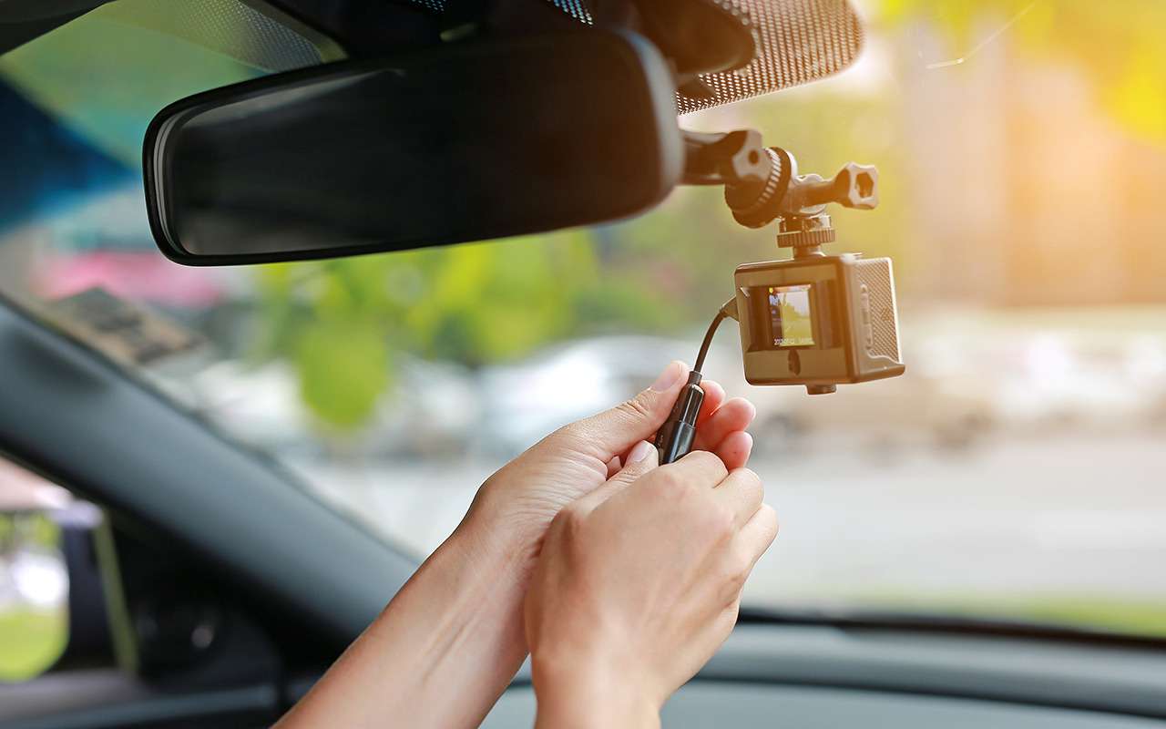 Почему видеорегистратор не работает от бортсети — ответ эксперта