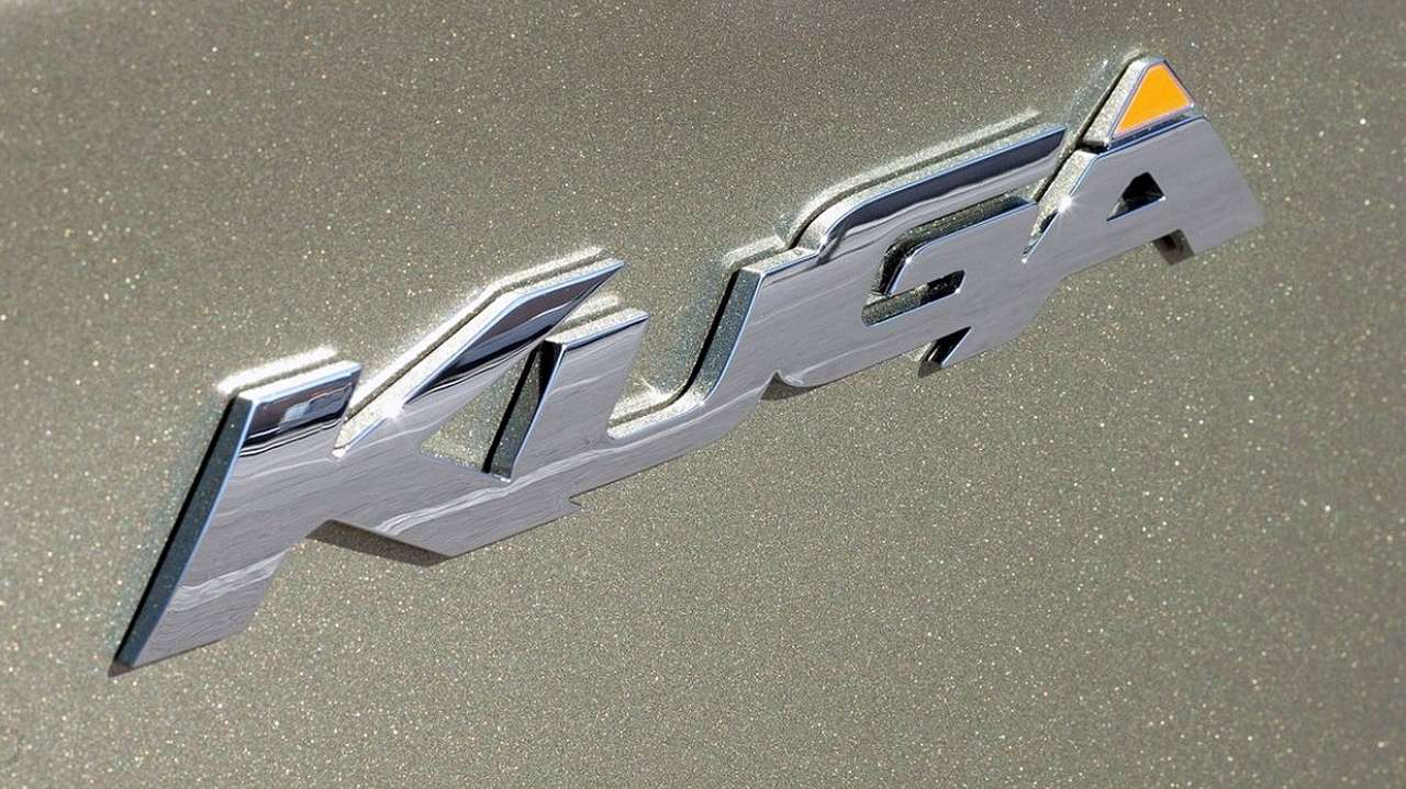 Загадочный 2,5-литровый двигатель появился в линейке комплектаций Ford Kuga