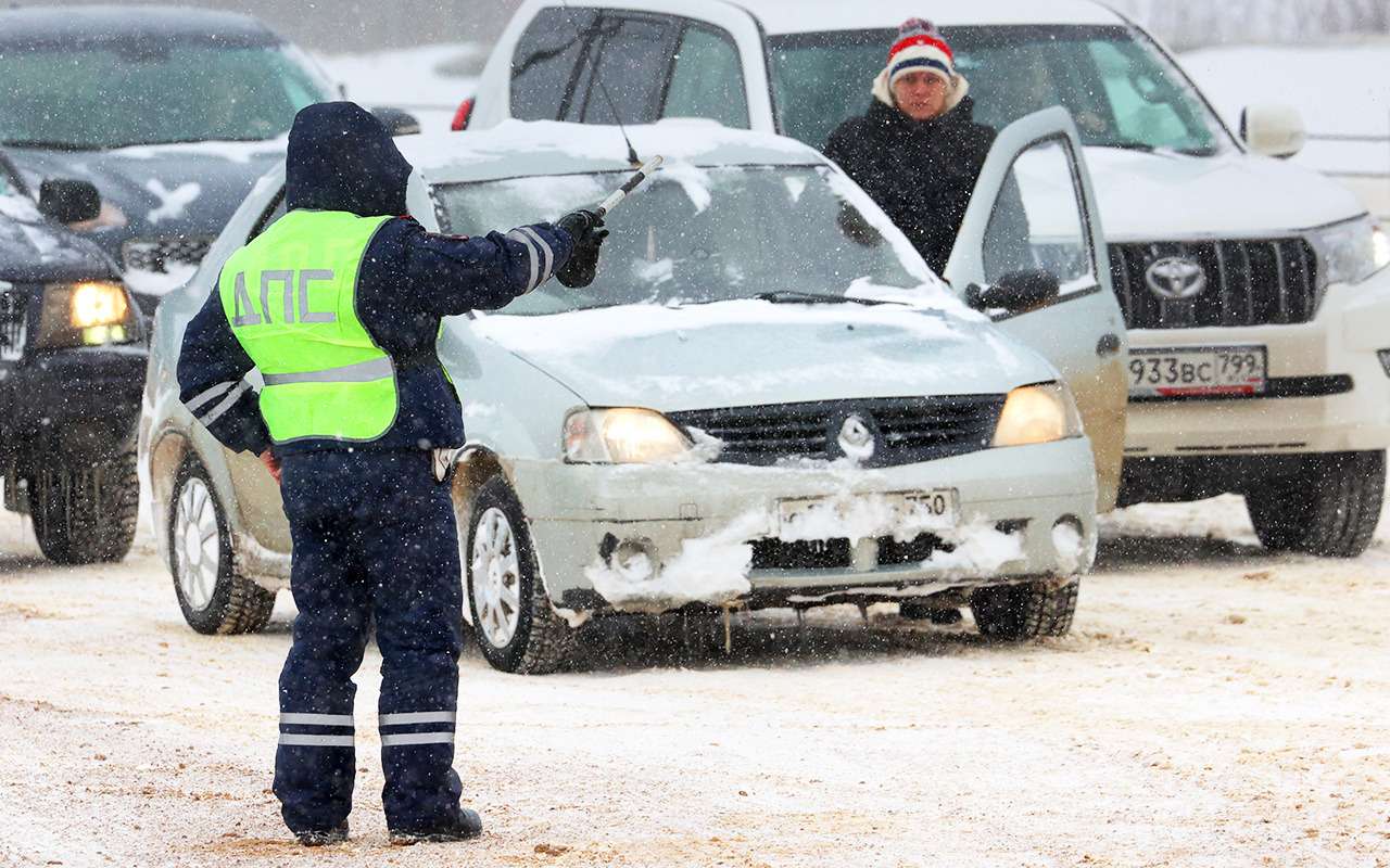 Автомобиль зимует на улице — к чему готовиться?