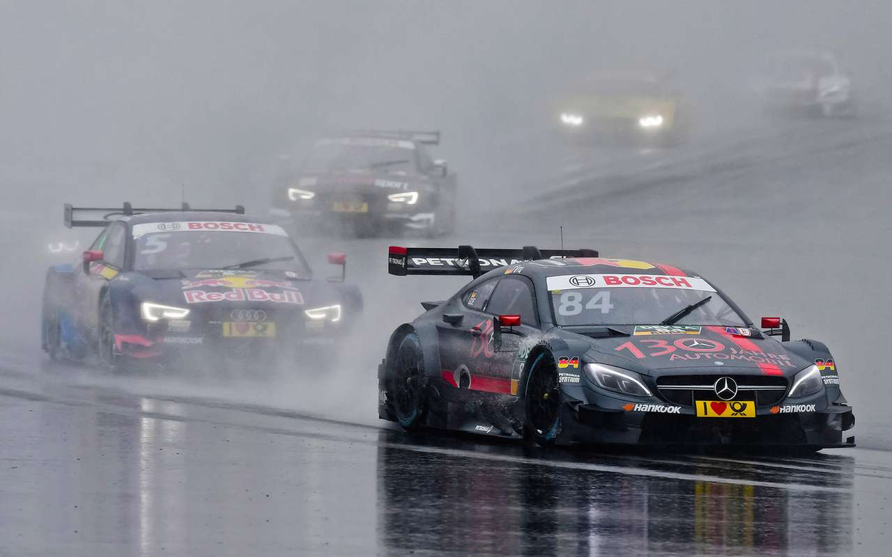 Российский этап чемпионата DTM: аномальная зона