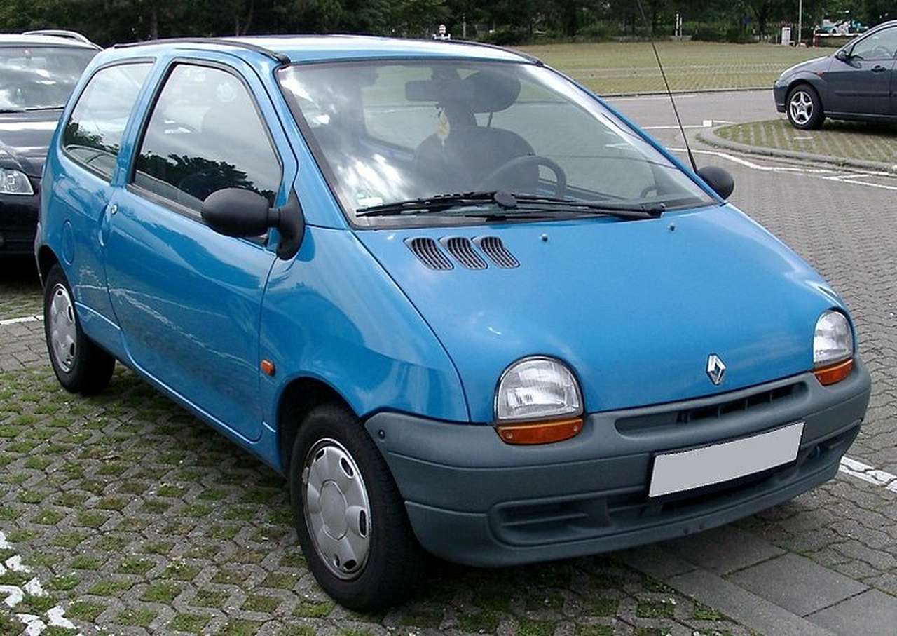 Названы самые угоняемые автомобили Франции
