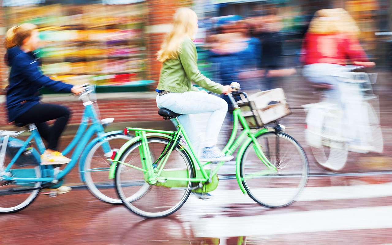 Двери не открывать, скорость не выше 20 км/ч: новые ограничения для водителей