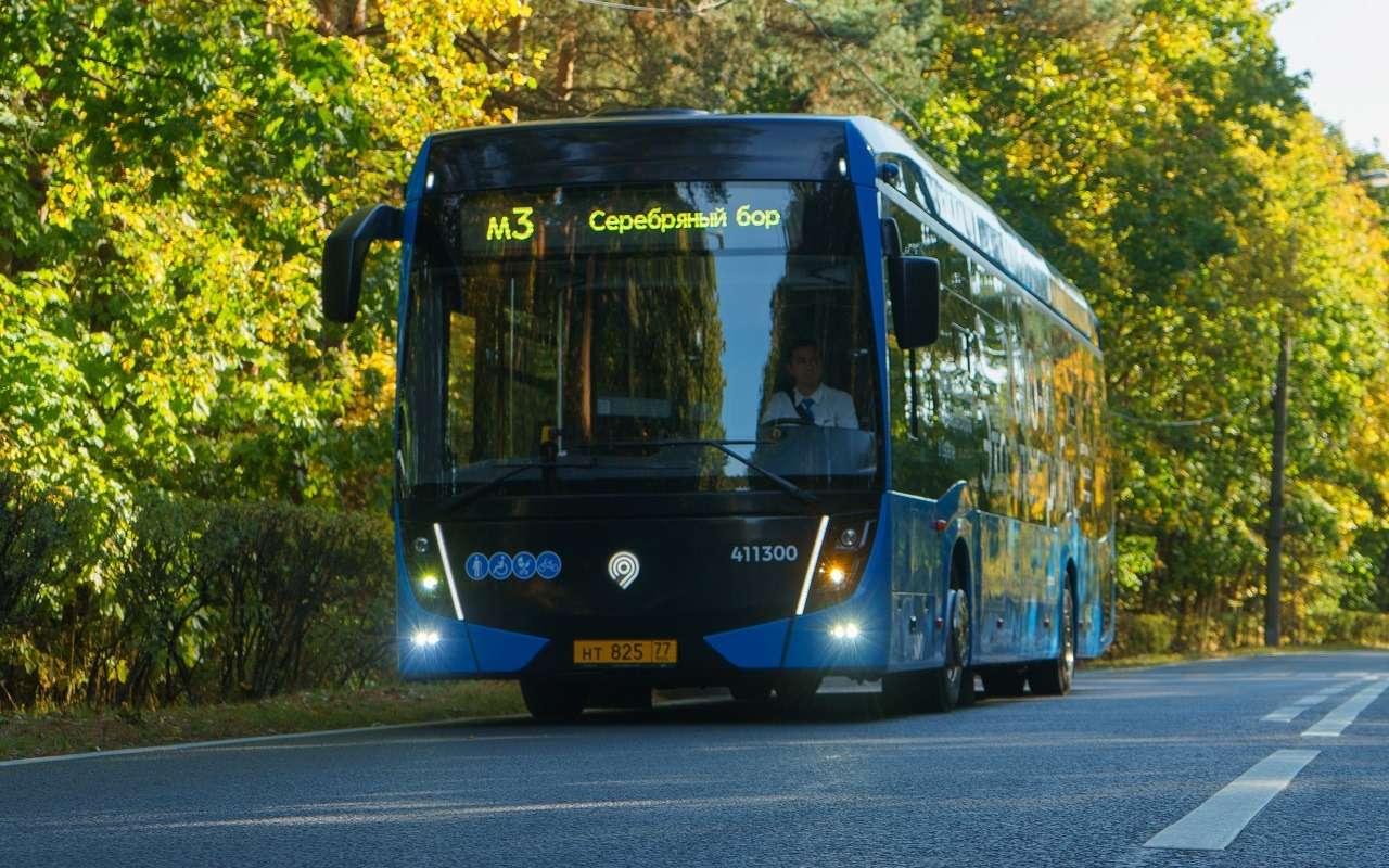 Более 4,5 тысяч автобусов и электробусов в Москве оснащены акселерометрами