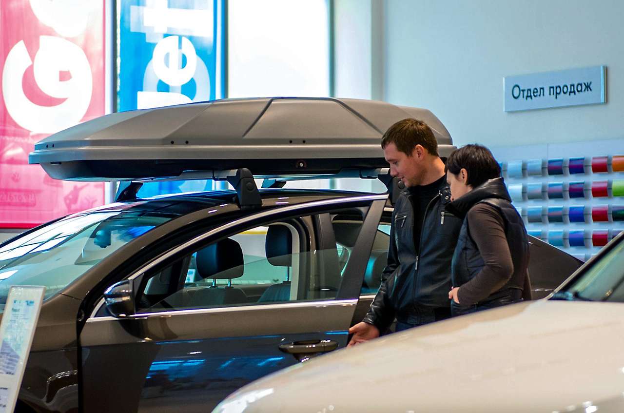 Дилеры продвигают новый инструмент торговли — лизинг для физлиц