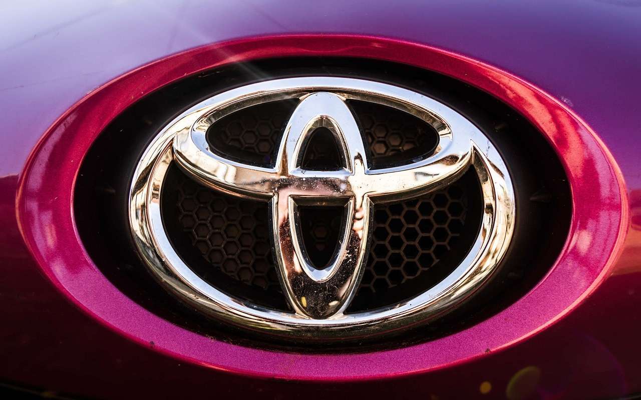 Toyota научит электромобили глохнуть: зачем это нужно