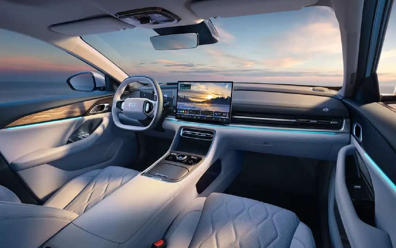 Geely Galaxy A7 EM-i