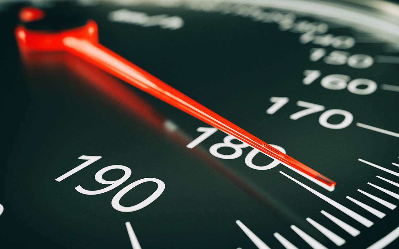 Volvo притормозит лихачей