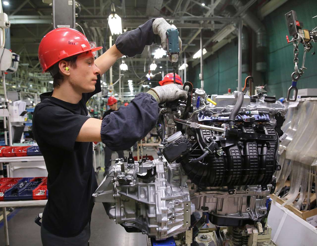 На питерские заводы стали поступать комплектующие из Турции