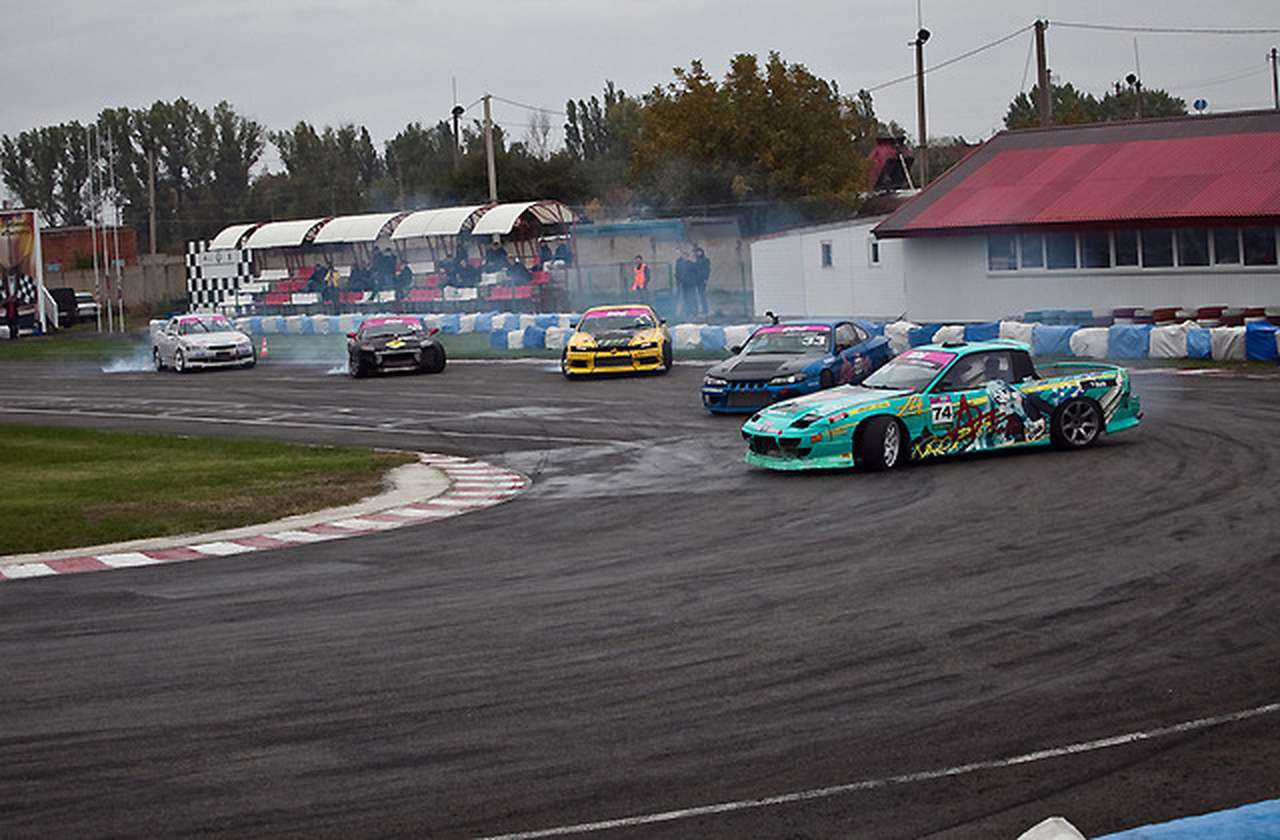 Российская Дрифт Серия опубликовала календарь сезона 2011 (Фото: vdrifte.ru)