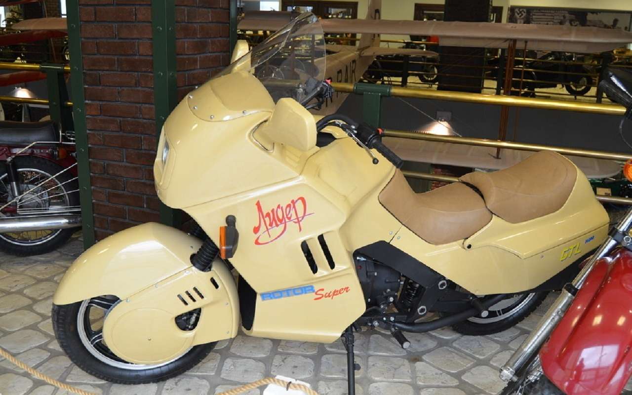 ИЖ Лидер: смотрим на единственный экземпляр советского супербайка